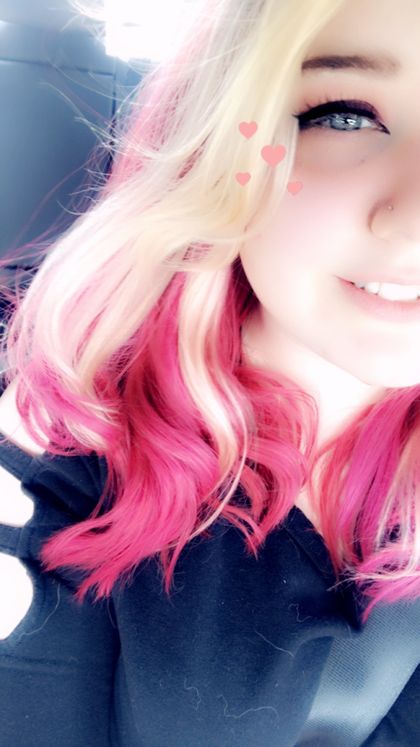 Best Comfy In Bed OnlyFans Accounts | FansMetrics.com