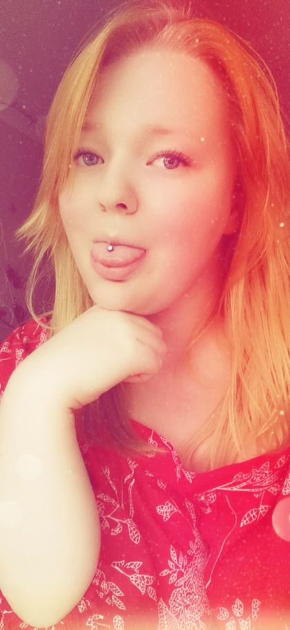 bustybats OnlyFans picture