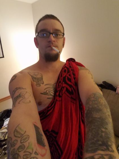 hawkeye6669 OnlyFans picture