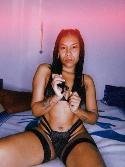 senethlr OnlyFans picture