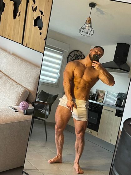 maxcrave_free OnlyFans picture