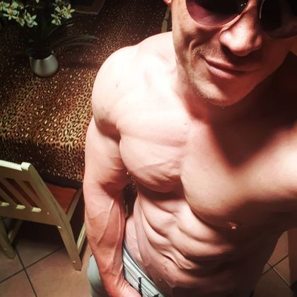 fila4000 OnlyFans picture