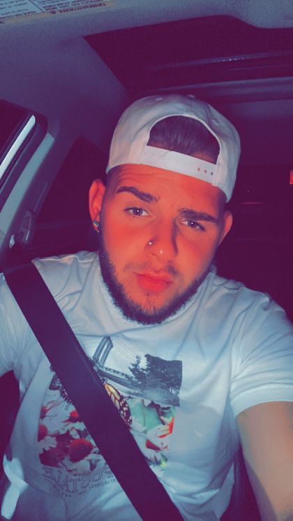 u143869049 OnlyFans picture