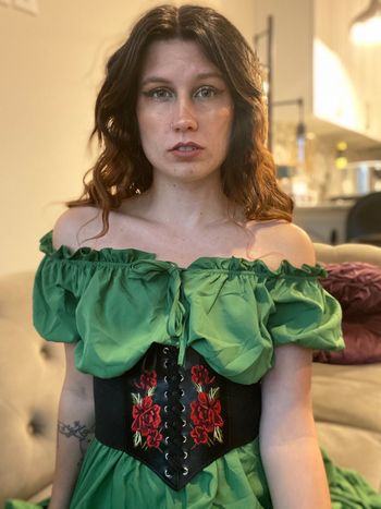 Tatted elf