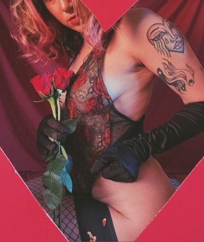 lvndrrose OnlyFans picture