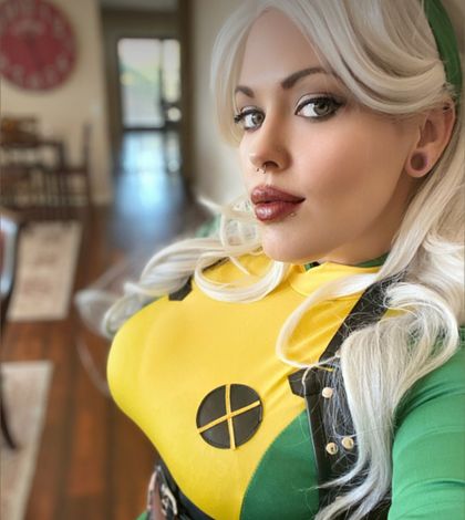 cinnamonanarchy OnlyFans picture