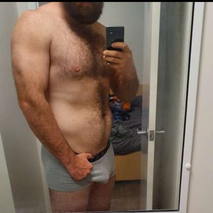 largehands OnlyFans picture