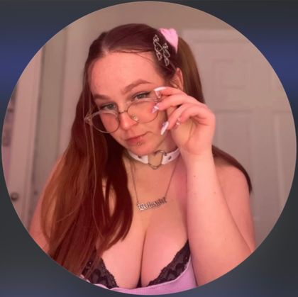 zoecollins18 OnlyFans picture