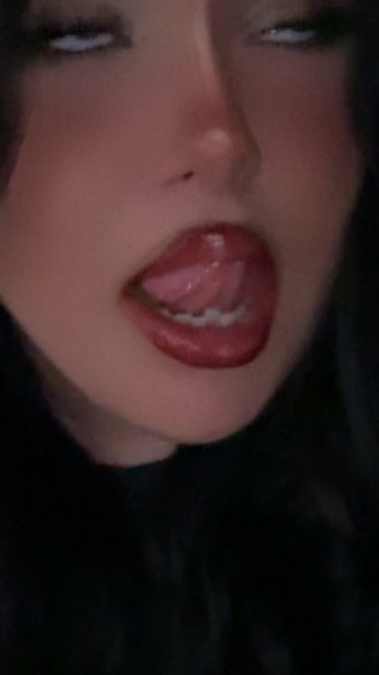 lizzzzzzzzzzzzzzz OnlyFans picture
