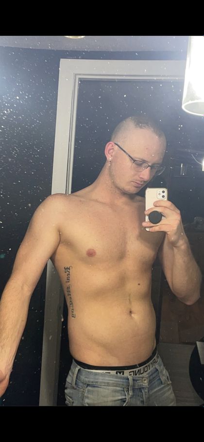 u229034825 OnlyFans picture