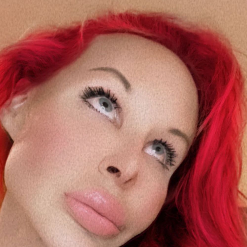 nikkiholliwood OnlyFans profile picture