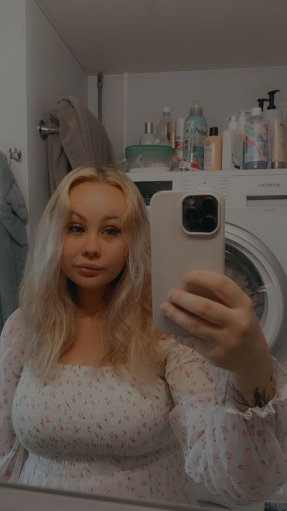 moarandelin OnlyFans picture