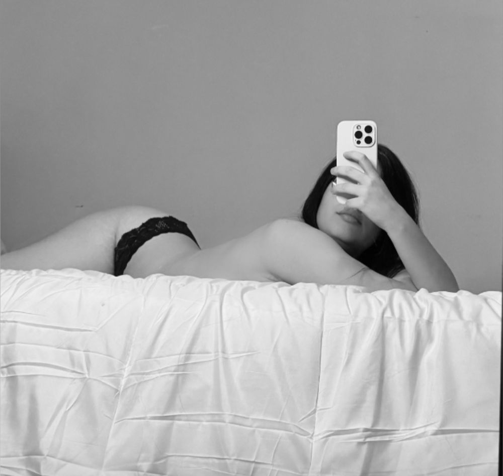 emy.vip OnlyFans profile picture