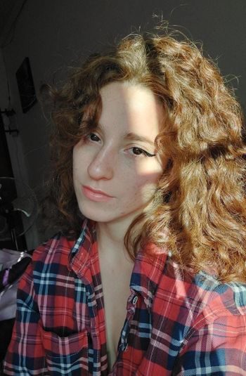 red.witchh OnlyFans - Free Trial - Photos - Socials | FansMetrics.com