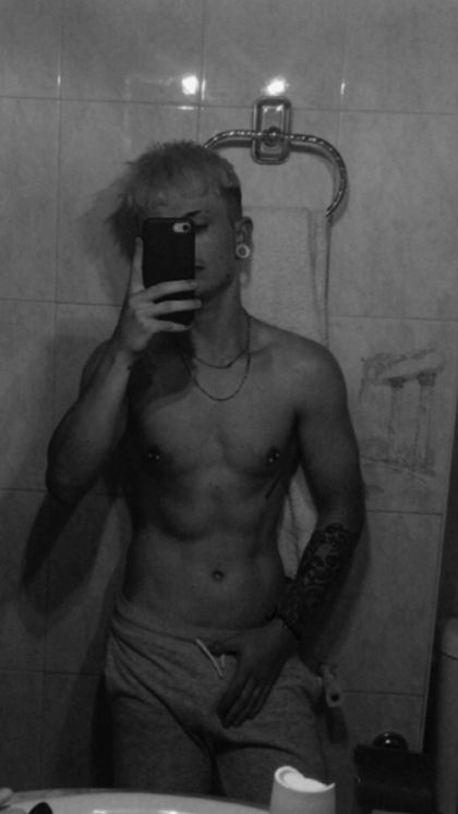 borjv OnlyFans picture