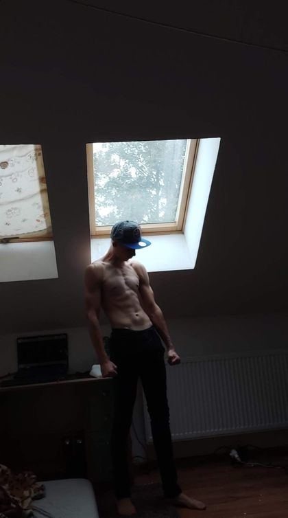 u177578219 OnlyFans picture