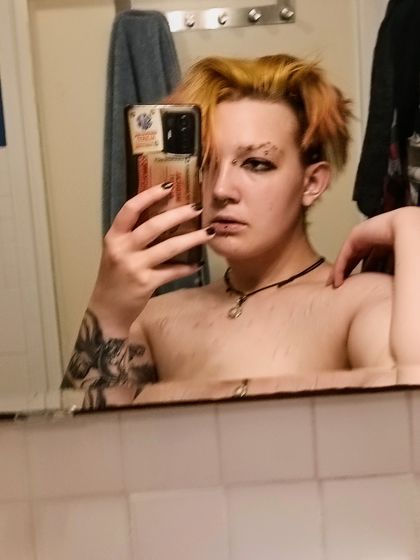 deadcrowsinthewater OnlyFans picture
