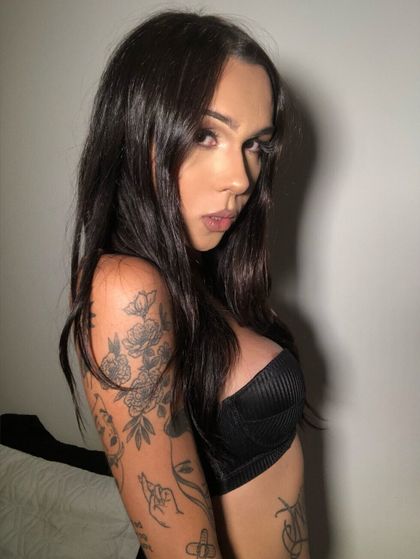 bruninhatgirl OnlyFans picture
