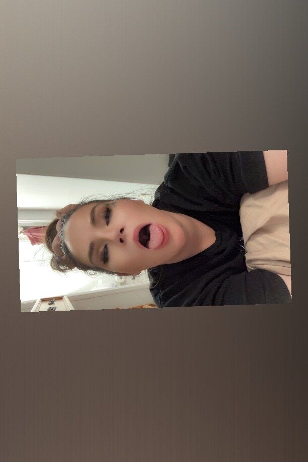 violetluvs2fuk OnlyFans profile picture