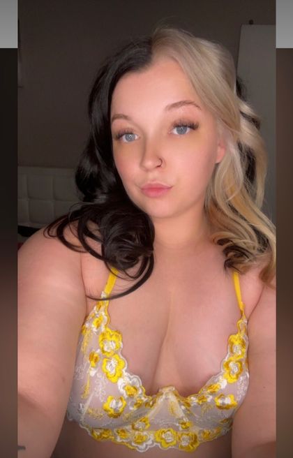 ebeth96 OnlyFans picture