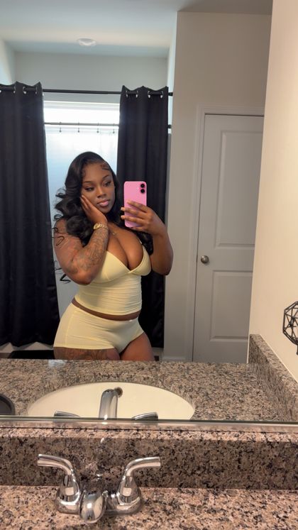 tiairralaniece OnlyFans picture