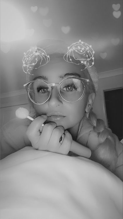 xsnowkitty OnlyFans picture