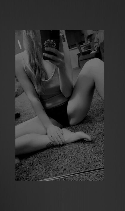 stacieelaine OnlyFans picture