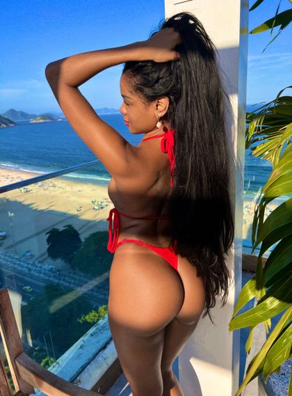 indyaradourado OnlyFans picture