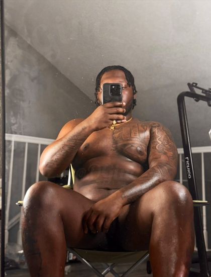 qginc OnlyFans picture