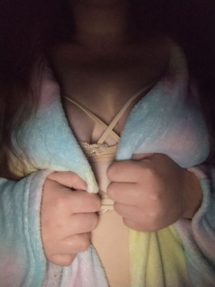risquebitvh OnlyFans picture