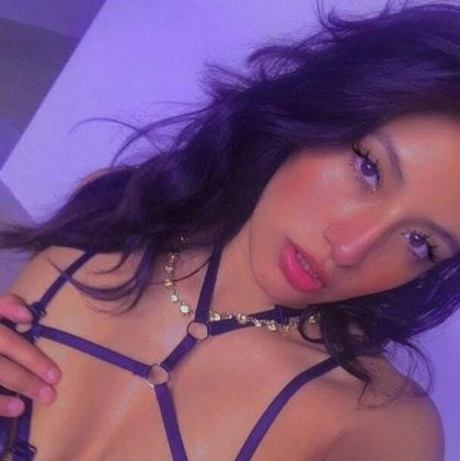 iamyesseniamartinez OnlyFans picture