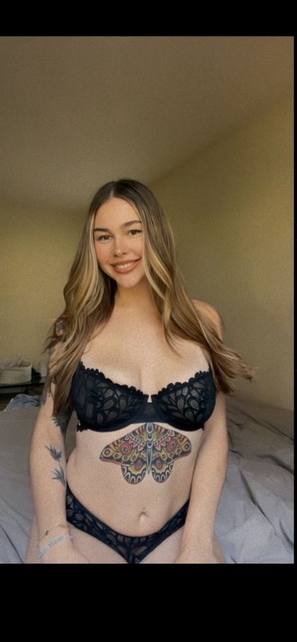 kiki_babyy22 OnlyFans picture