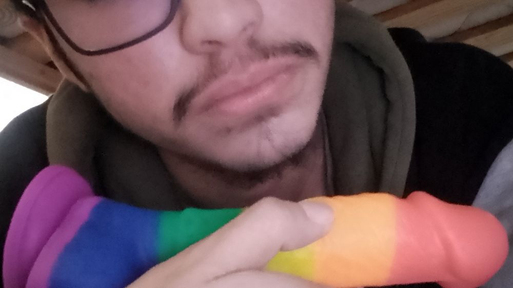 therainbowboy28 OnlyFans profile picture