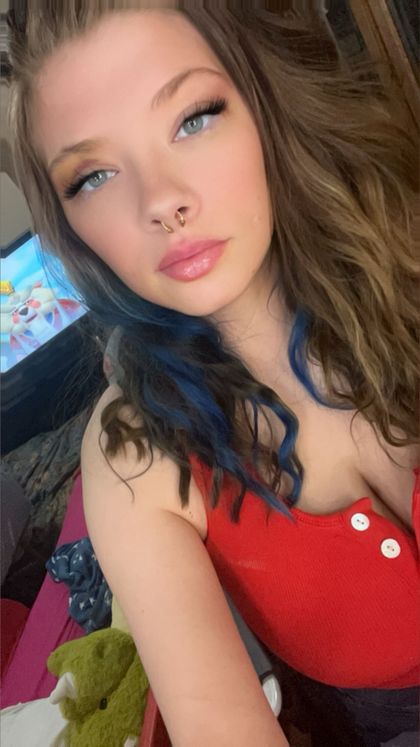perfectlyxxpetitexx OnlyFans picture
