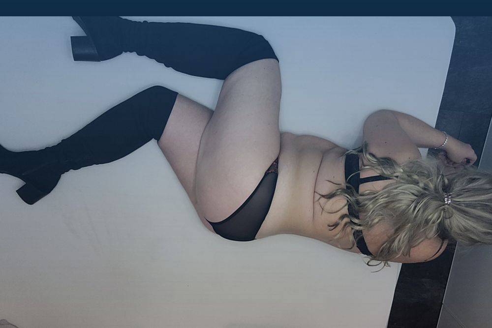 elena_orchideeya OnlyFans profile picture