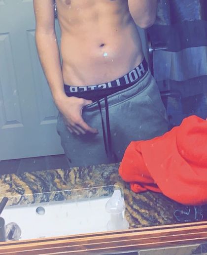 hrnyforyou OnlyFans picture