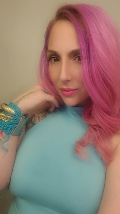 kiraashe OnlyFans picture