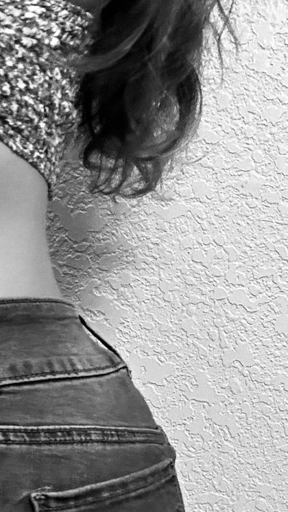 elenarosalie OnlyFans picture