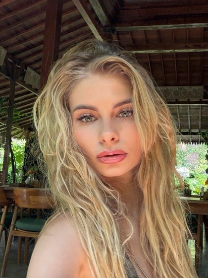 xeniablondi OnlyFans picture