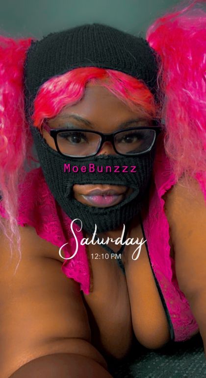 moebunzzz OnlyFans picture