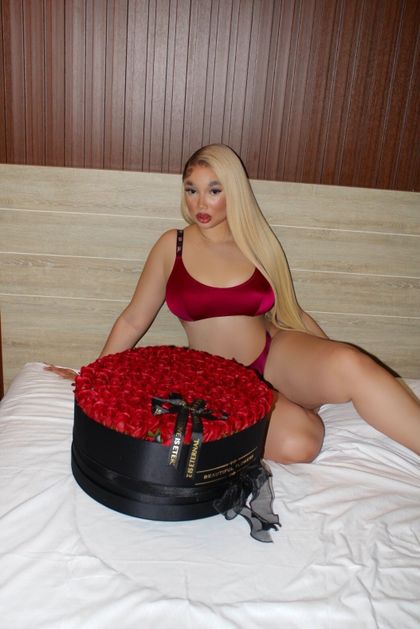 whitecelin OnlyFans picture