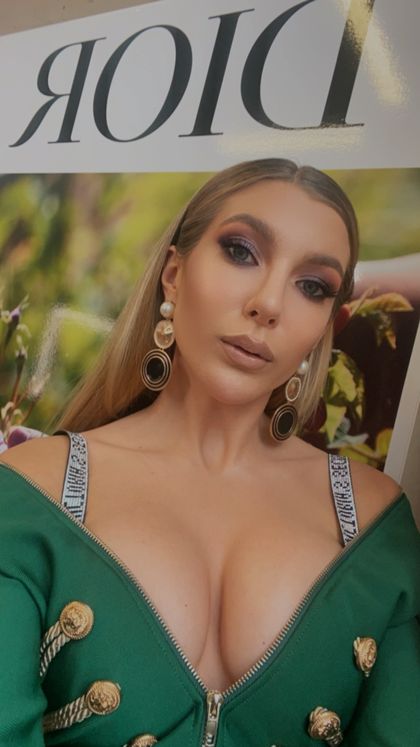 larjoliena OnlyFans picture