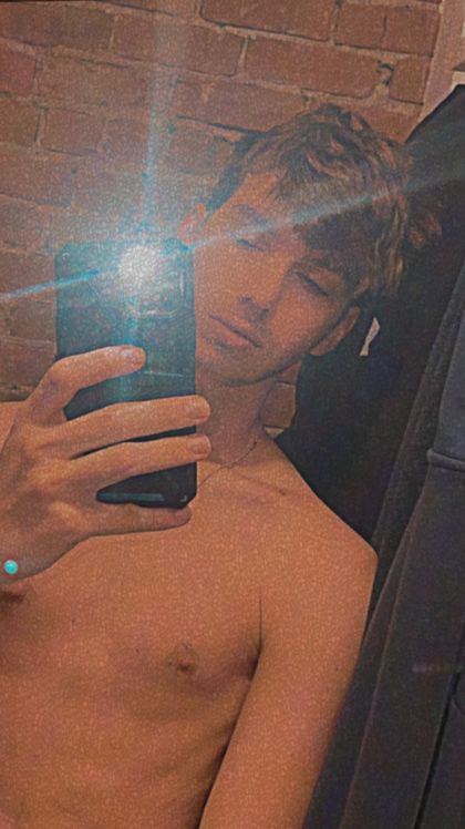 charlie345b OnlyFans picture