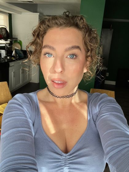 yoga-in-bikinigirl OnlyFans picture