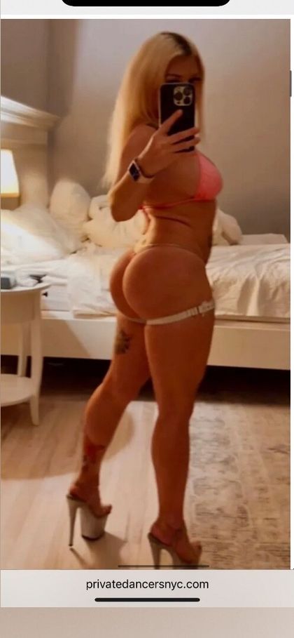 lunaexotic OnlyFans picture
