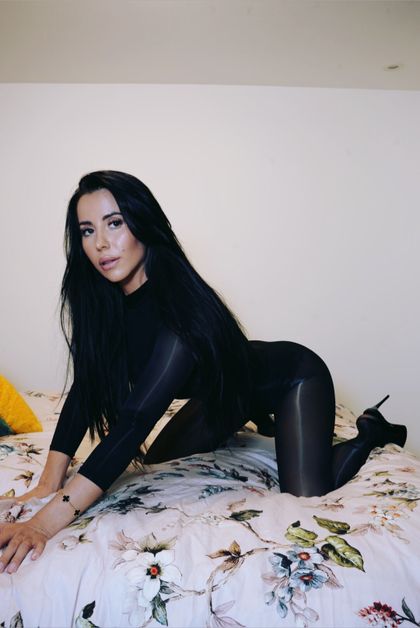 elena_xonia OnlyFans picture