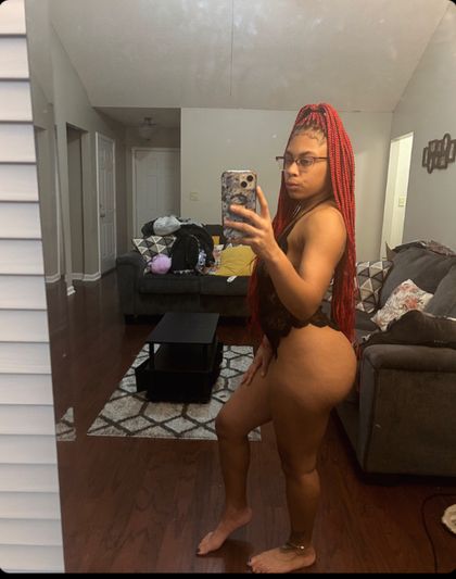tinymya OnlyFans picture