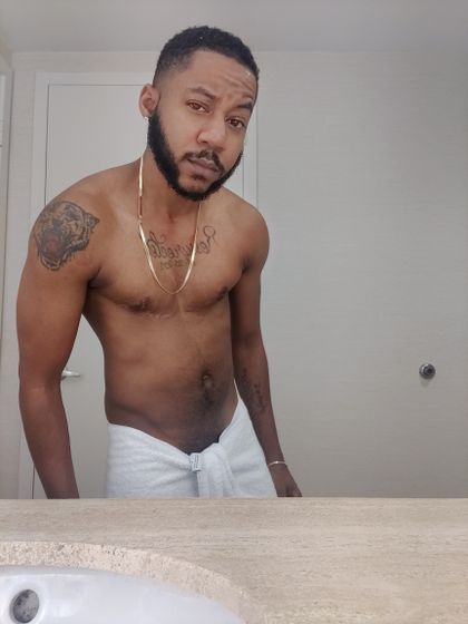 mr_charming27 OnlyFans picture