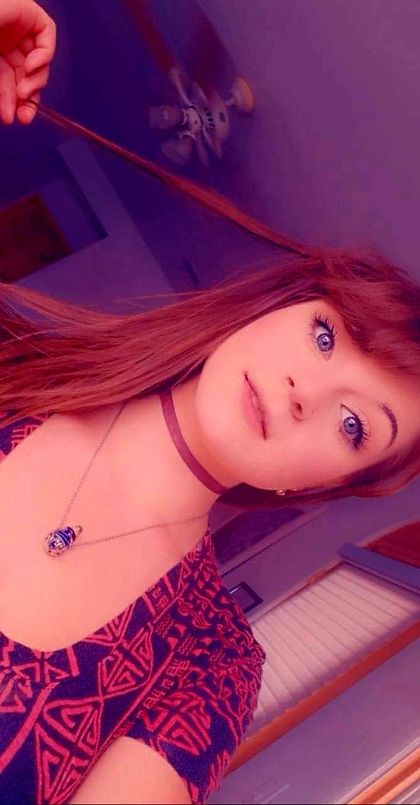 foxgirl32415 OnlyFans picture