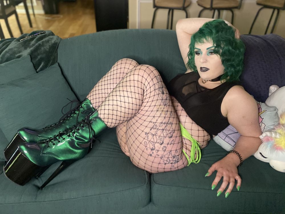 princessemeraldd2 OnlyFans profile picture